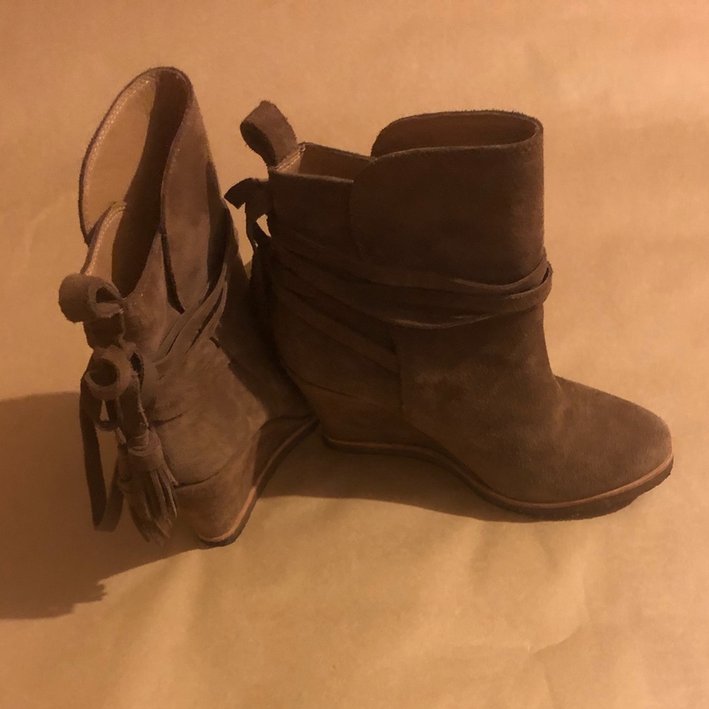 Women’s boots